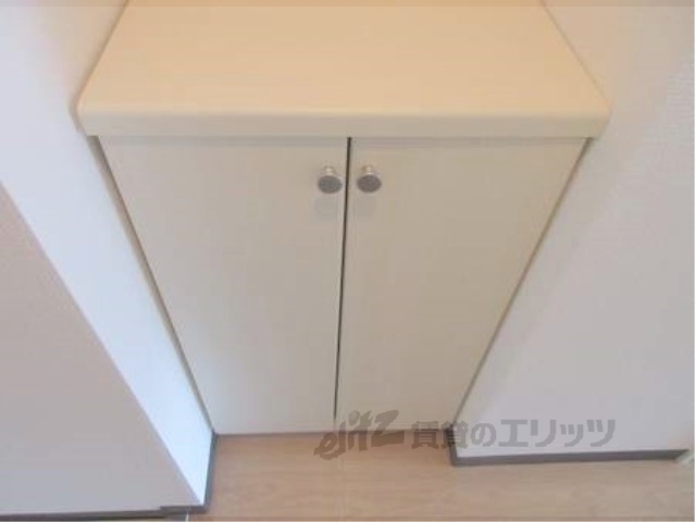 収納　下駄箱