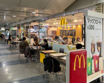 飲食店　マクドナルド水天宮前東京シティエアターミナル店（飲食店）まで292m