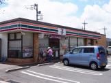 コンビニ　セブンイレブン東初石3丁目店（コンビニ）まで563m