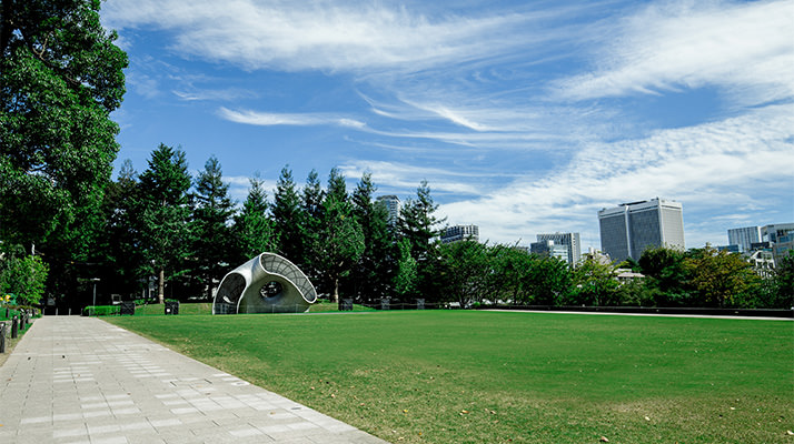 公園　ミッドタウン・ガーデン（公園）まで164m