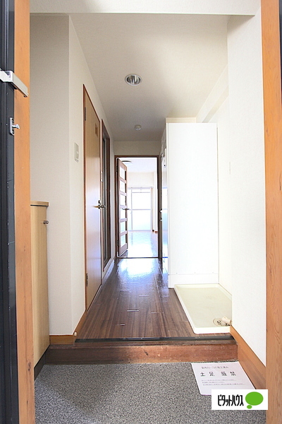 玄関　他部屋参考写真