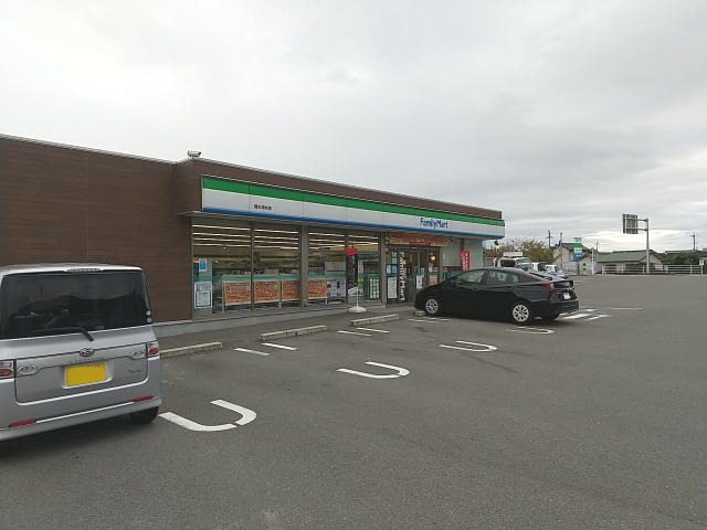 コンビニ　ファミリーマート 橋本清水店様（コンビニ）まで537m