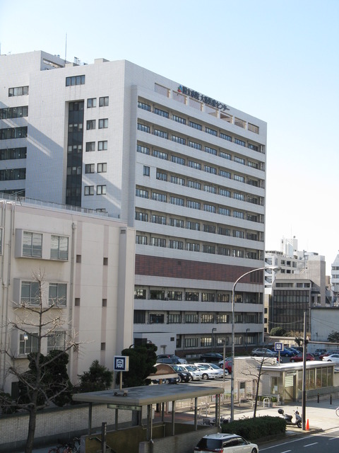 病院　独立行政法人国立病院機構大阪医療センター（病院）まで662m
