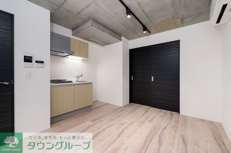 西武池袋線 練馬駅 徒歩8分 4階建 築1年の居間写真