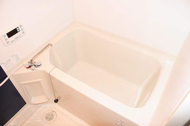 バス・シャワールーム　お風呂です