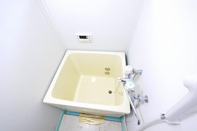 バス・シャワールーム　日々の暮らしに欠かせないお風呂です