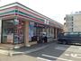 コンビニ　セブンイレブン月寒東5条店（コンビニ）まで261m