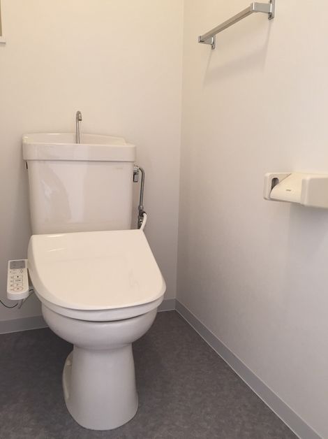 トイレ　落ち着いたトイレです