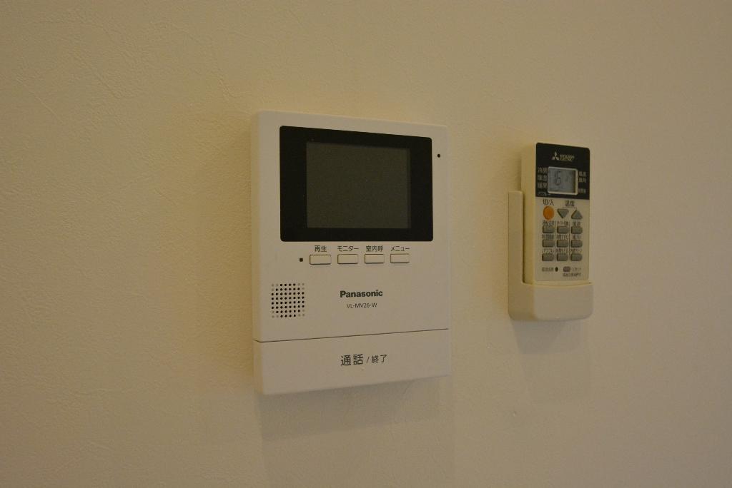 セキュリティ　カメラ付インターホン