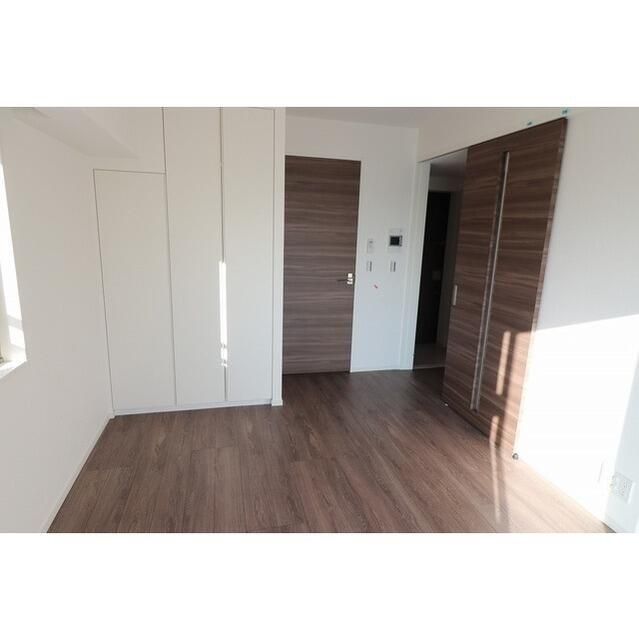 その他部屋・スペース　落ち着いて過ごせるお部屋なので、寝室にいかがでしょうか