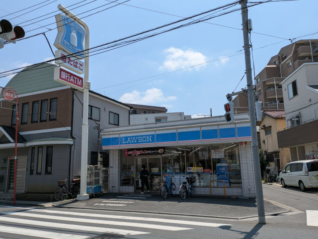 コンビニ　ローソン本一色一丁目店（コンビニ）まで140m