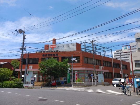 郵便局　横浜南郵便局（郵便局）まで500m