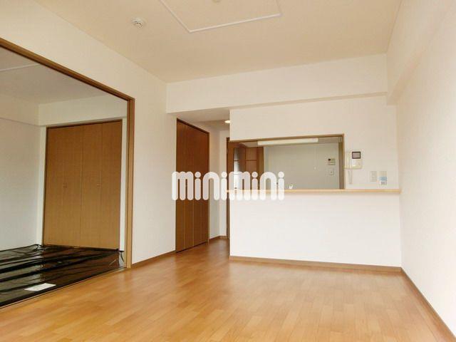 その他部屋・スペース　明るいリビング１１帖