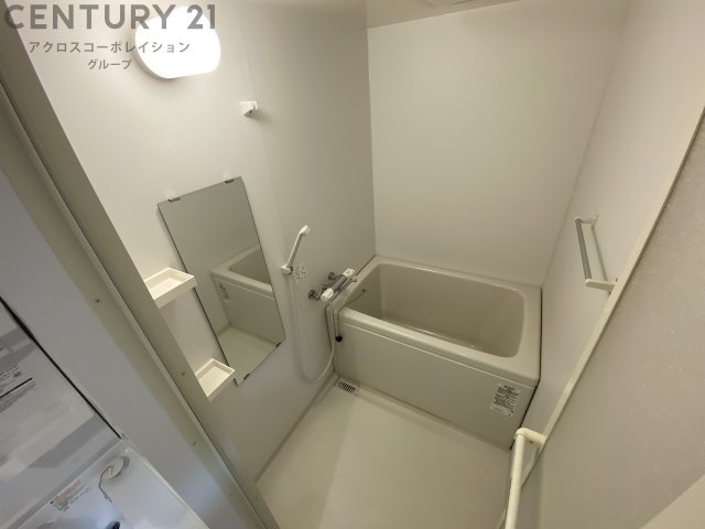 バス・シャワールーム　バストイレ別でおすすめです☆