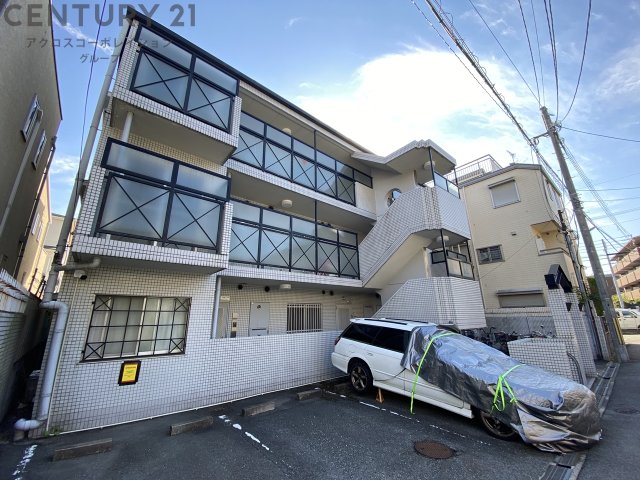 建物外観　モニター付きインターホンで安心です♪