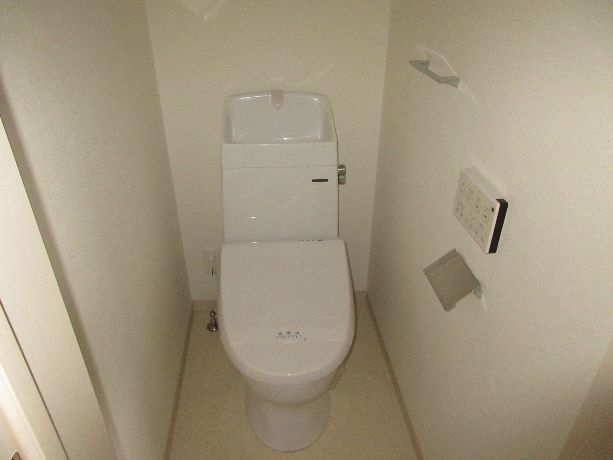 近鉄南大阪線 矢田駅 徒歩3分 3階建 築3年のトイレ写真
