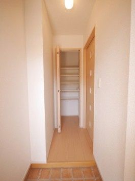 玄関　☆広々とした玄関☆