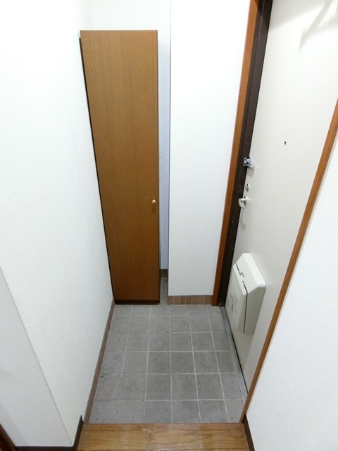 玄関　図面と現状に相違がある場合には現状を優先