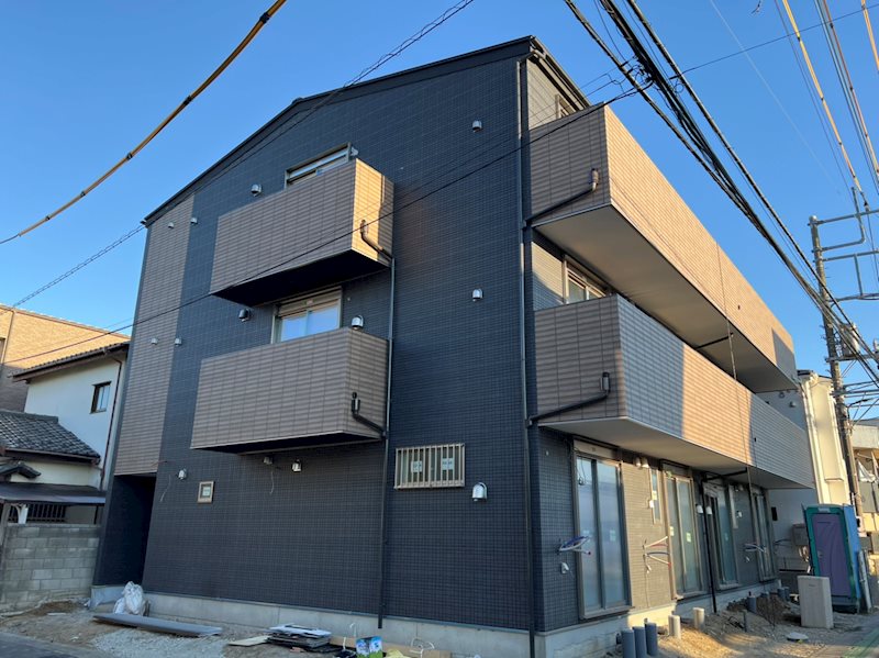 建物外観　新田駅徒歩５分（４００ｍ）