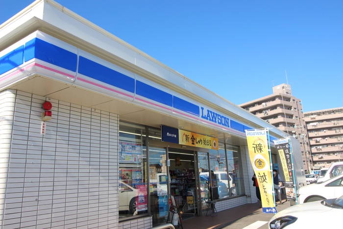 コンビニ　ローソン　江南古知野店（コンビニ）まで260m
