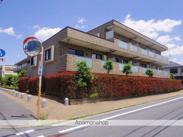 ＪＲ中央線 三鷹駅 徒歩9分 築14年