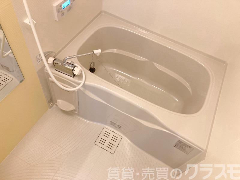 バス・シャワールーム　浴室乾燥機付きバス♪