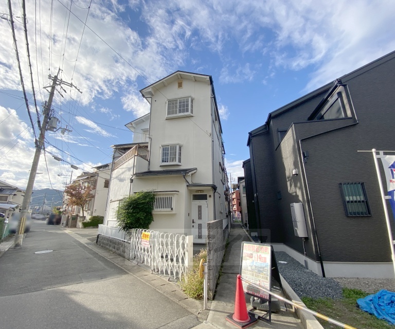 ＪＲ山陰本線 太秦駅 徒歩17分 築35年