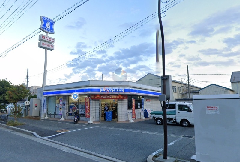コンビニ　ローソン豊中神州町店（コンビニ）まで245m