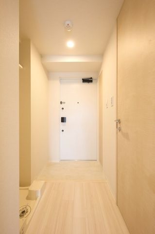 東急田園都市線 二子新地駅 徒歩3分 6階建 築7年の玄関写真