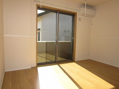 KK Hills IIIの居間写真