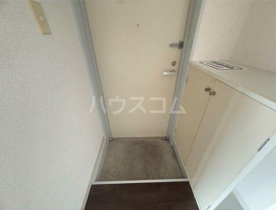 ダジュール生田の玄関写真