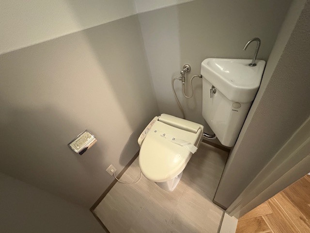 トイレ　ウォシュレット