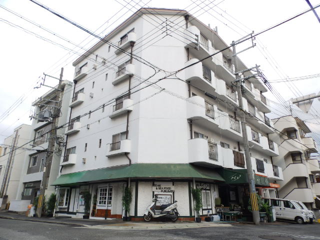 建物外観　角部屋