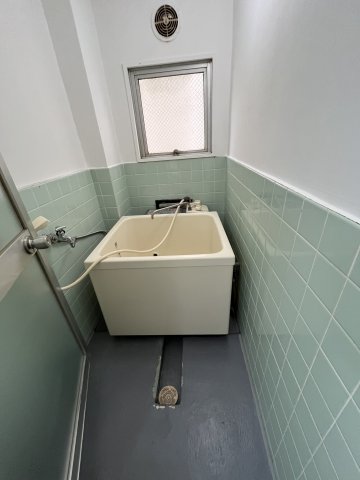 バス・シャワールーム　(参考）同マンション他部屋の写真