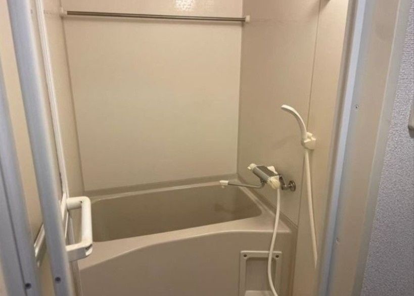 バス・シャワールーム　別部屋参照写真