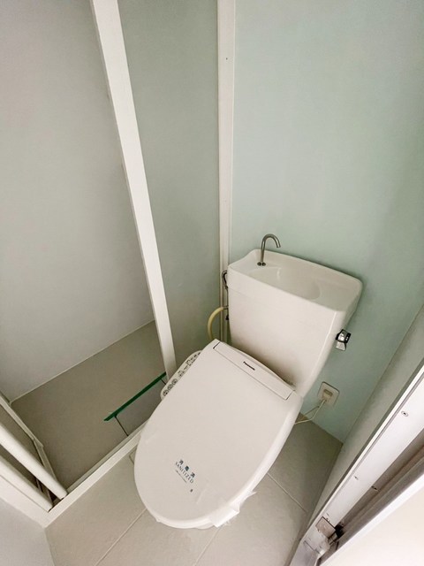トイレ　別部屋同仕様タイプ