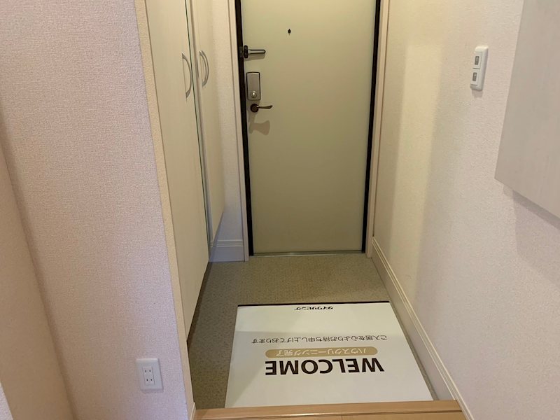 玄関　※別部屋参照