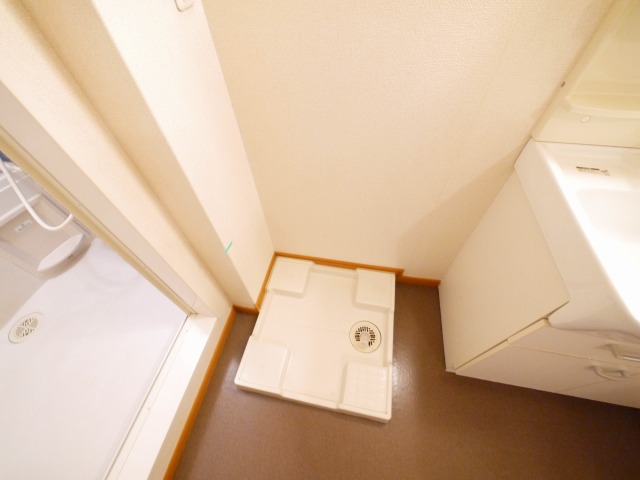 その他設備　嬉しい室内洗濯機置き場があります。