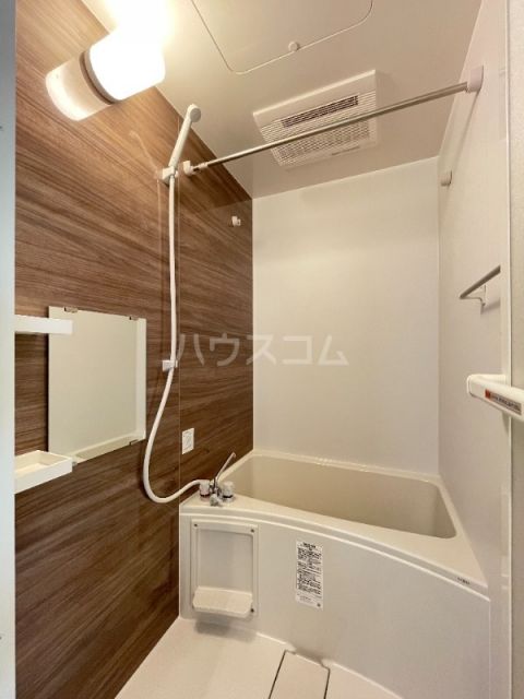 ウェルスフィールド湘南C棟の風呂写真