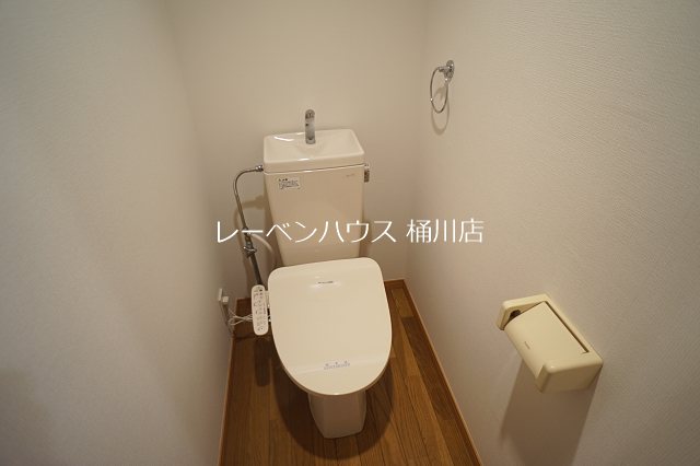 トイレ　レーベンハウス桶川店へ　048-787-5511