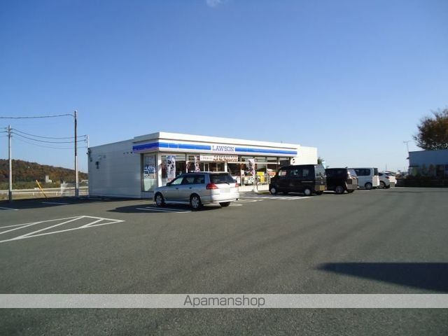 コンビニ　ローソン吉岡漆原店（コンビニ）まで1200m