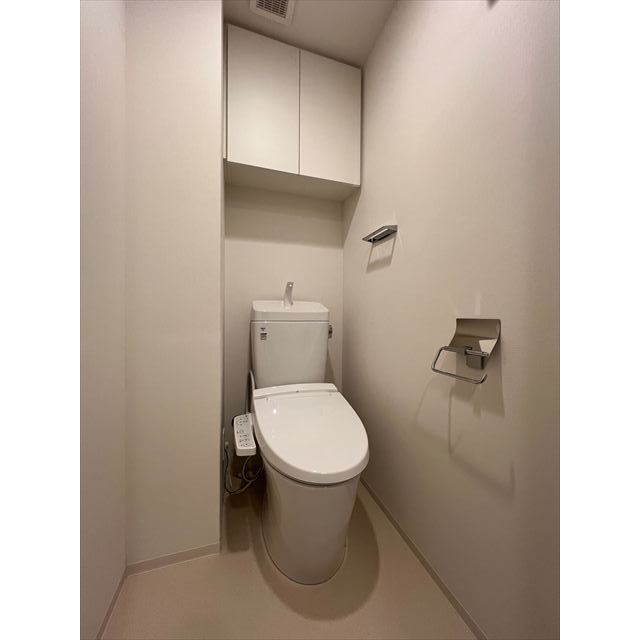 トイレ　※写真は０３０１号室