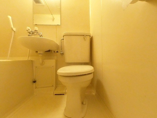 ドリーム原市 C棟のトイレ写真
