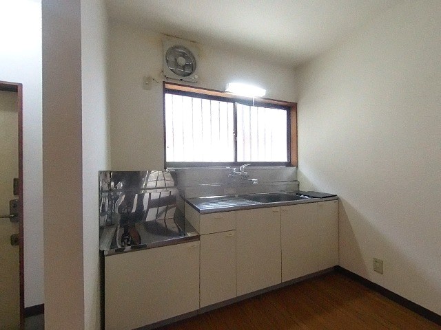 ドリーム原市 C棟のキッチン写真