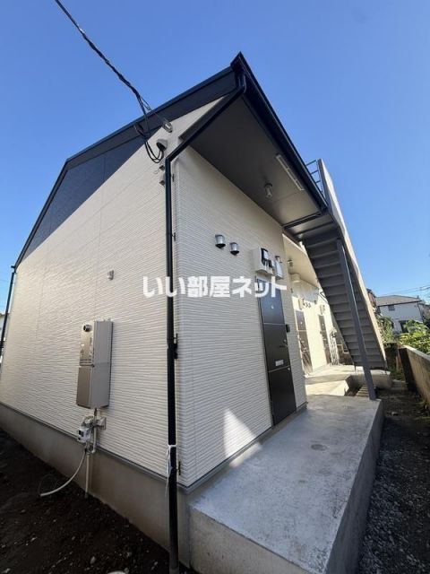 丘の上のフルールの外観写真