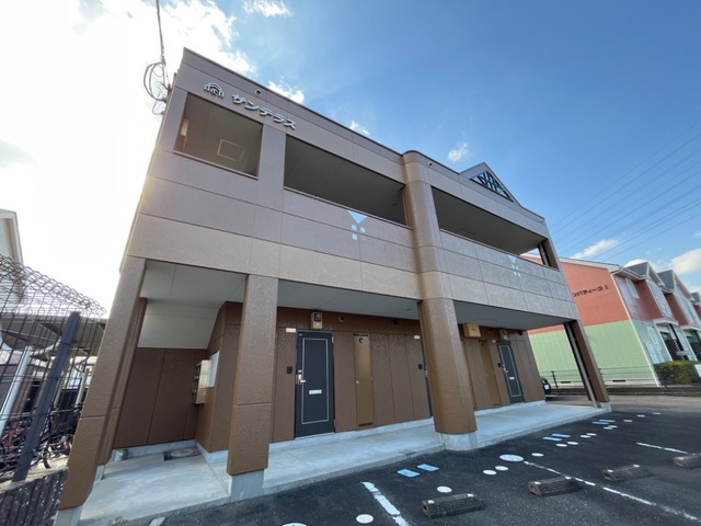 建物外観　外観は落ち着いています