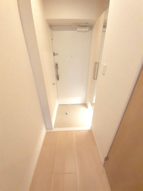 スアヴィス舎人の玄関写真