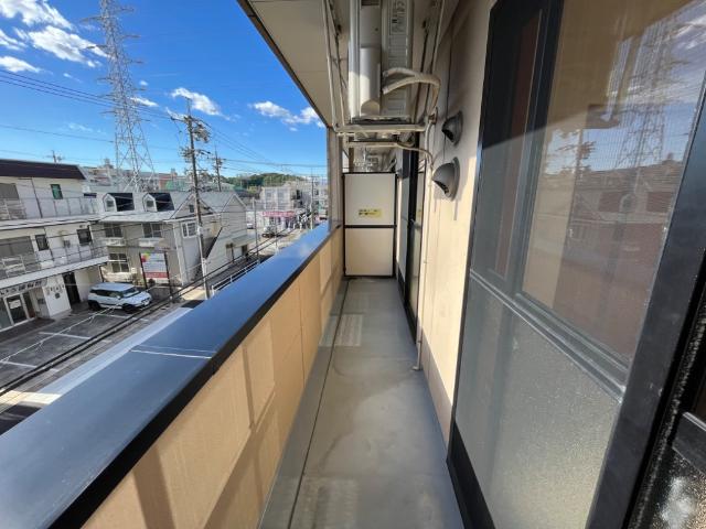 バルコニー　ベランダ