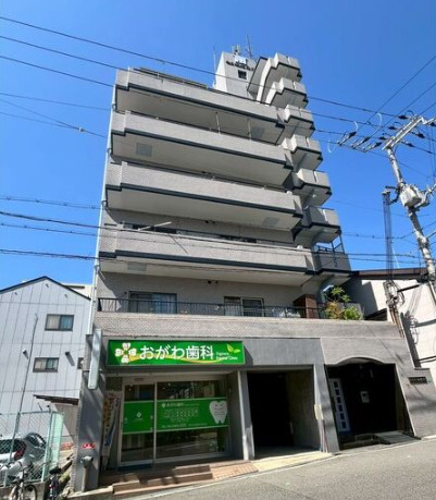 エントランス　ルミエール市岡　エントランス