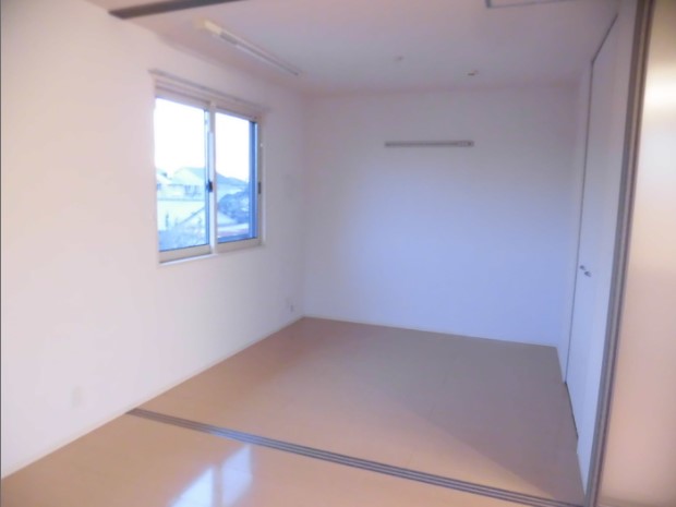 その他部屋・スペース　落ち着いて過ごせるお部屋なので、寝室にいかがでしょうか